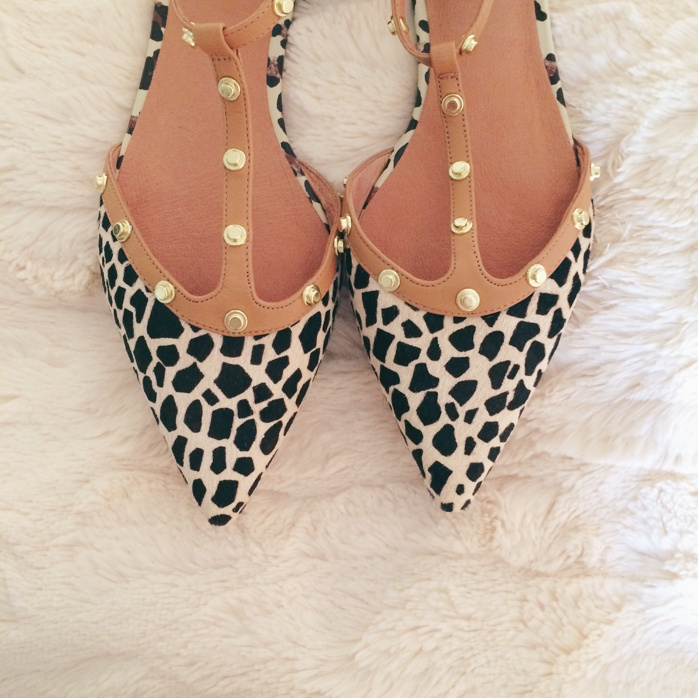 Halogen best sale leopard flats