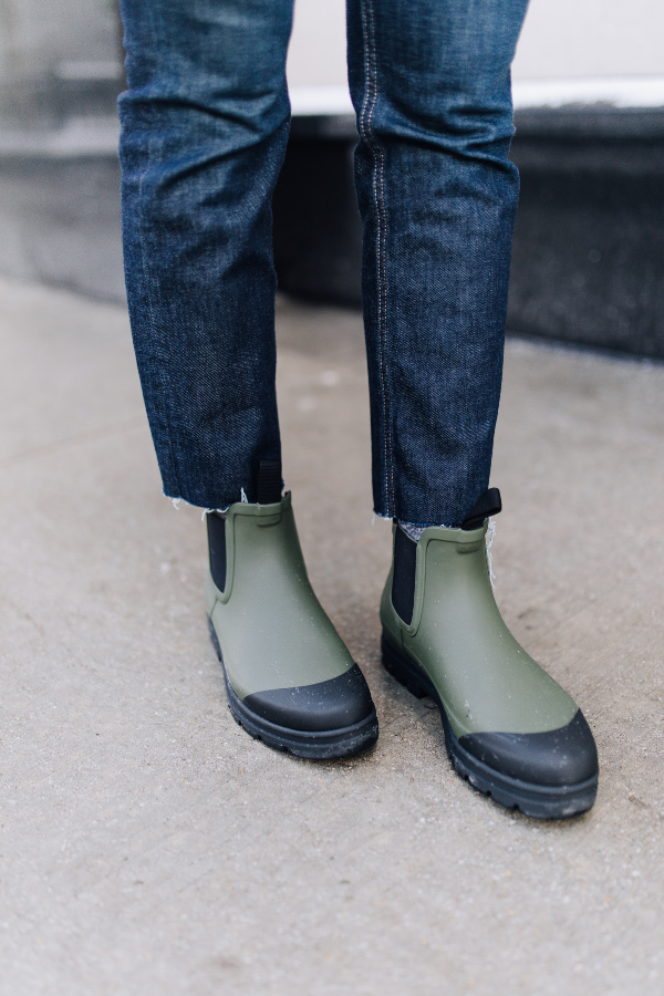 Everlane rain boots